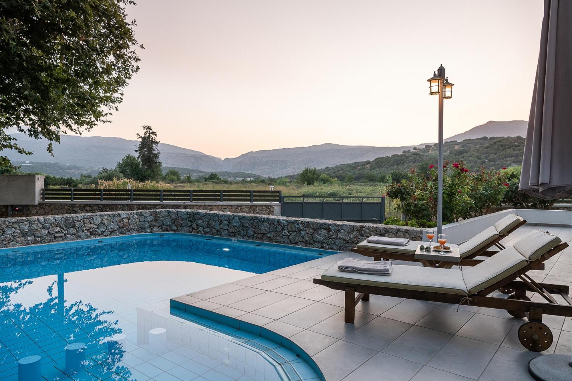 Villa Nature, Heated Pool Kalyves Ngoại thất bức ảnh